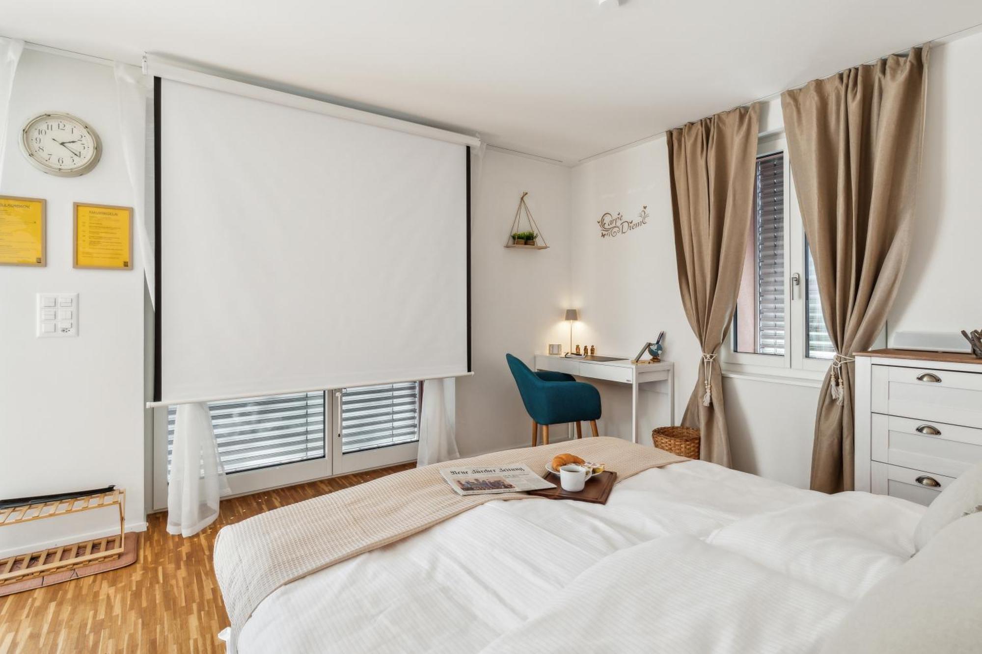 Business I Family Apartment I 1-4 Personen - Aare Blick, Nahe Altstadt I Beamer - 99" Leinwand I Terrassen Lounge Und Parkplatz Brugg  Exteriör bild