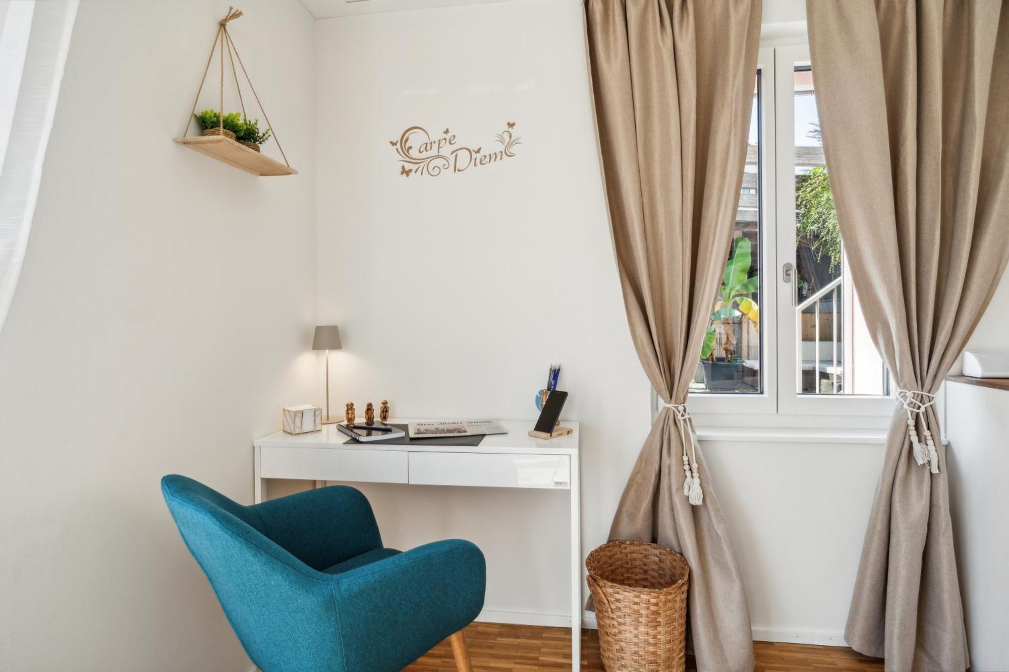 Business I Family Apartment I 1-4 Personen - Aare Blick, Nahe Altstadt I Beamer - 99" Leinwand I Terrassen Lounge Und Parkplatz Brugg  Exteriör bild